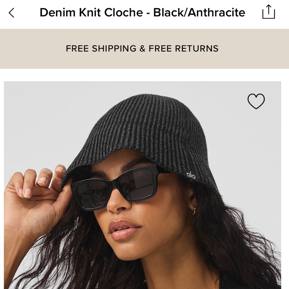 ALO Yoga bucket hat